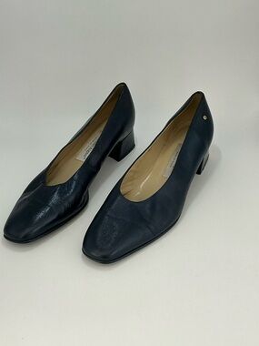 Etienne Aigner Navy Leather Low Heel Pumps Size 10 Made in Spain